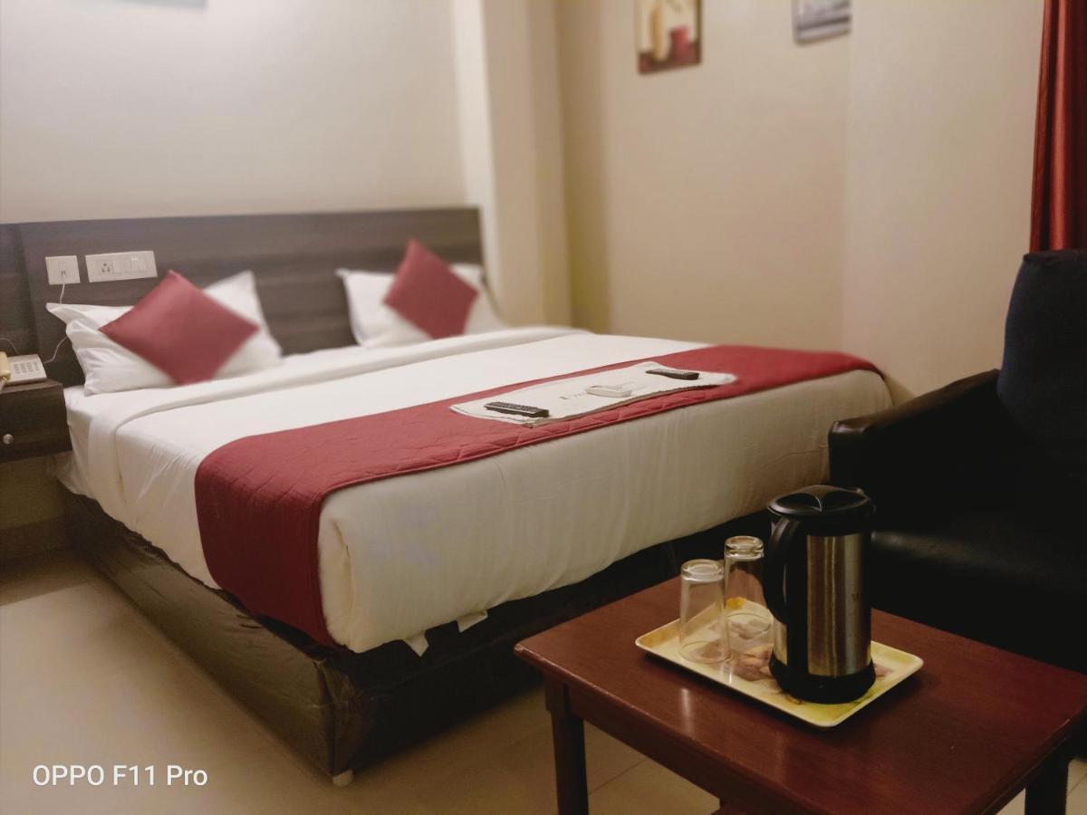Hotel I-Way Residency Perungudi Chennai Ngoại thất bức ảnh
